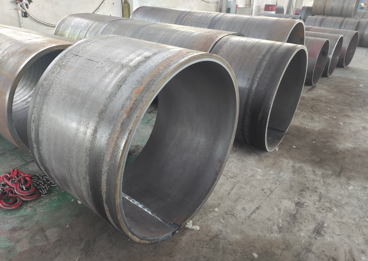 大口径钢护筒